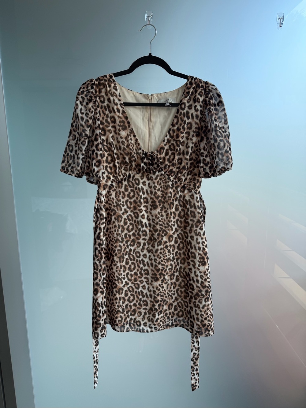 Wayf Cheetah Print Mini Dress with Flower Detail - Picture 2 of 4